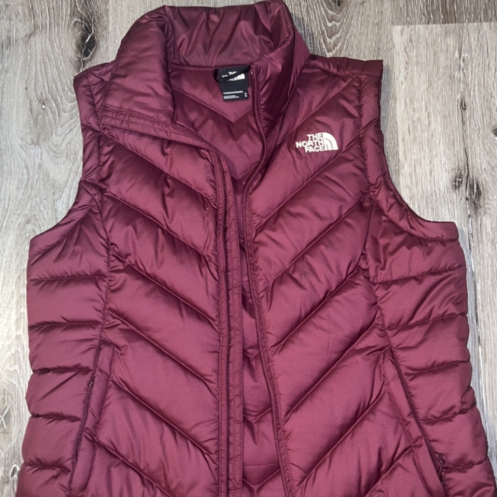 North face vest